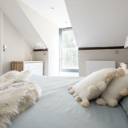 The Navy Court - Scandinavian Inspired 4Bdr Home Oxford Exteriör bild