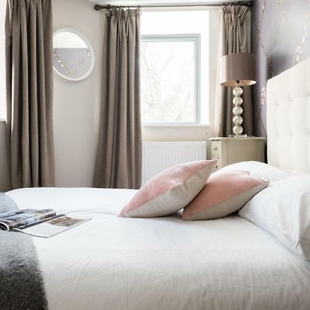 The Navy Court - Scandinavian Inspired 4Bdr Home Oxford Exteriör bild