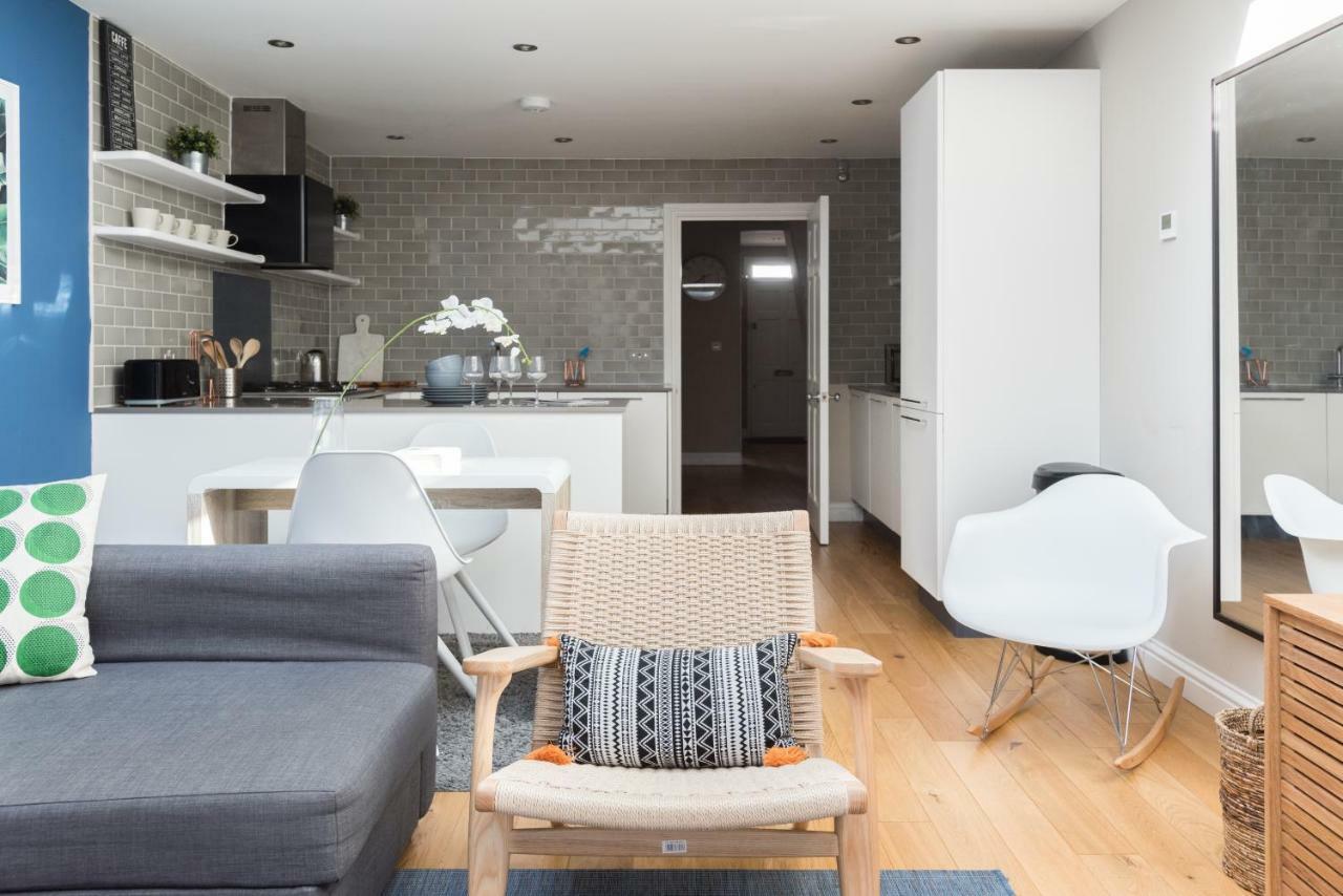 The Navy Court - Scandinavian Inspired 4Bdr Home Oxford Exteriör bild