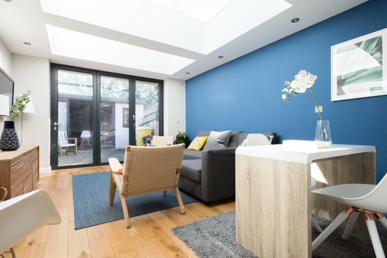 The Navy Court - Scandinavian Inspired 4Bdr Home Oxford Exteriör bild
